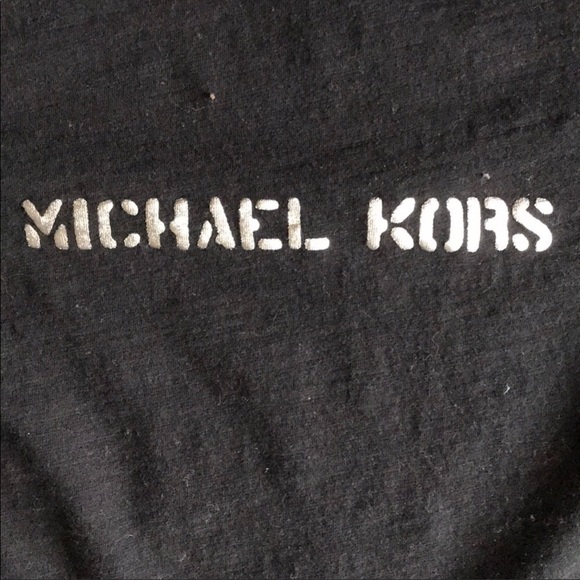 Micheal Micheal Kors baby tee - Picture 2 of 4